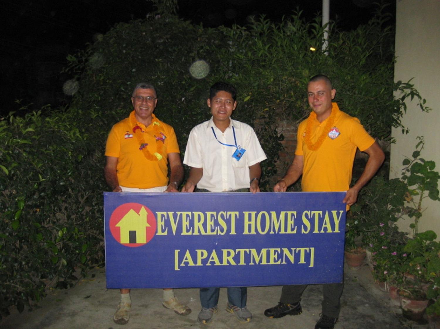 Everest Home Stay Apartment Lalitpur Buitenkant foto