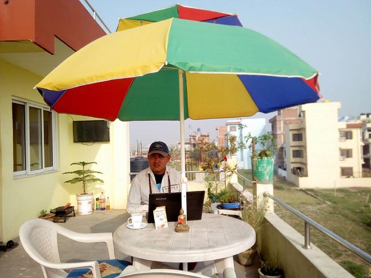 Everest Home Stay Apartment Lalitpur Buitenkant foto