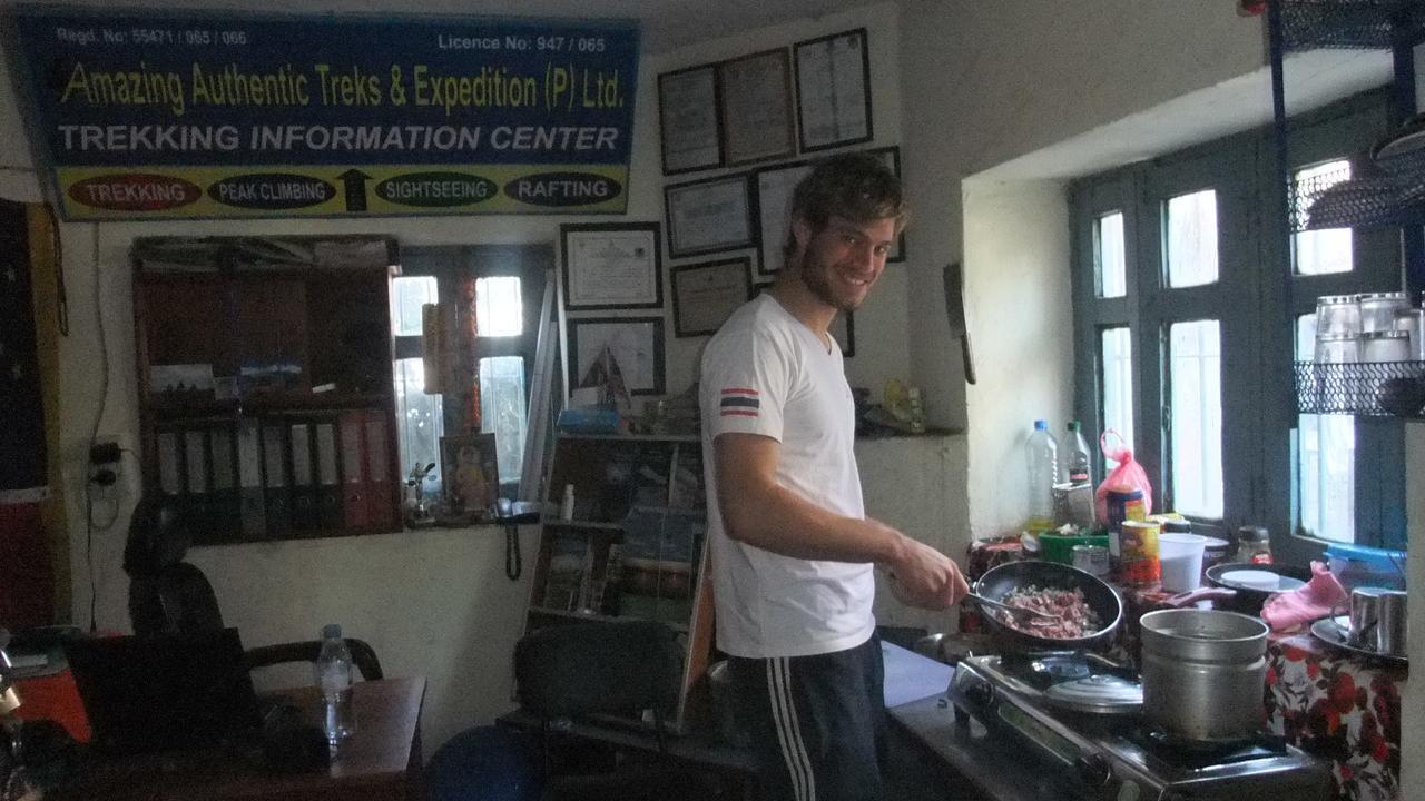 Everest Home Stay Apartment Lalitpur Buitenkant foto